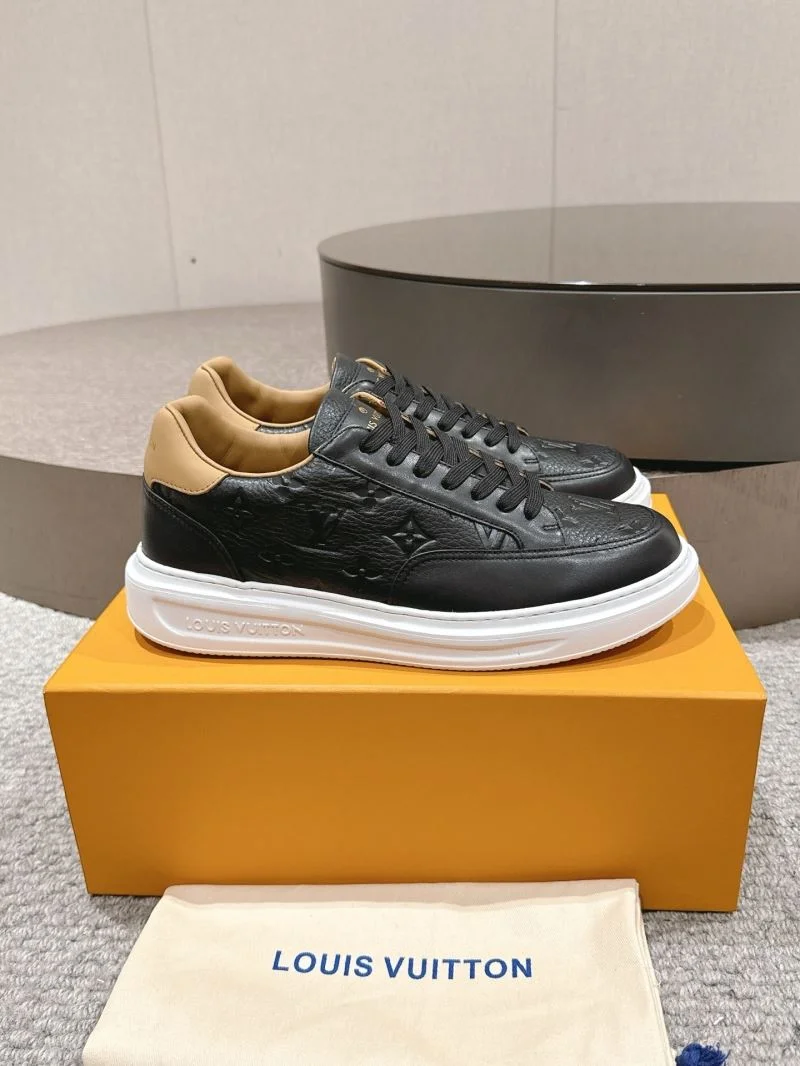Louis Vuitton Low Shoes WaterResistant 32298