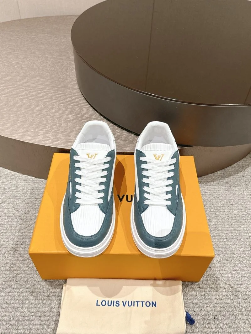 Louis Vuitton Low Shoes Snug 32282
