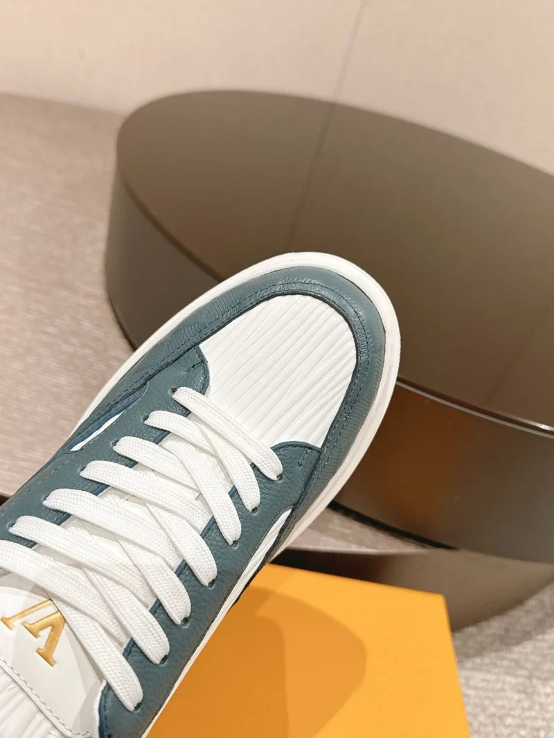 Louis Vuitton Low Shoes Snug 32282