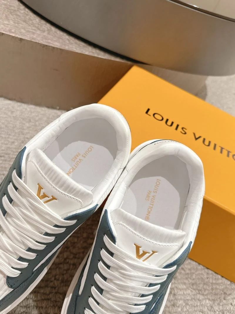 Louis Vuitton Low Shoes Snug 32282