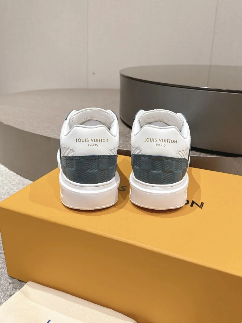 Louis Vuitton Low Shoes Snug 32282