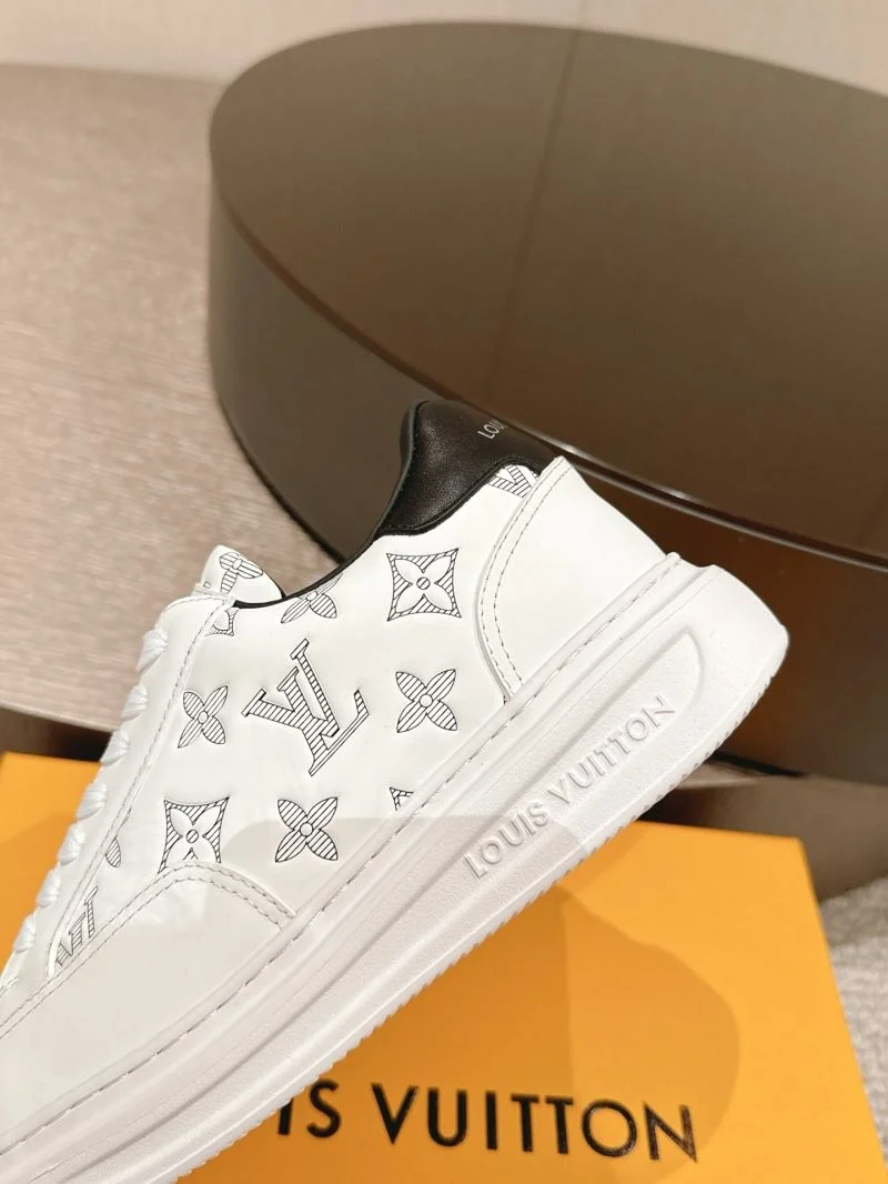 Louis Vuitton Low Shoes FashionForward 32277