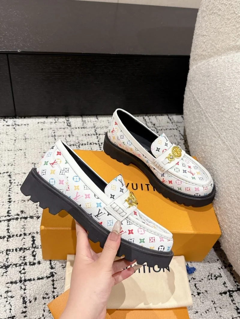 Louis Vuitton Low Shoes Breathable 32278