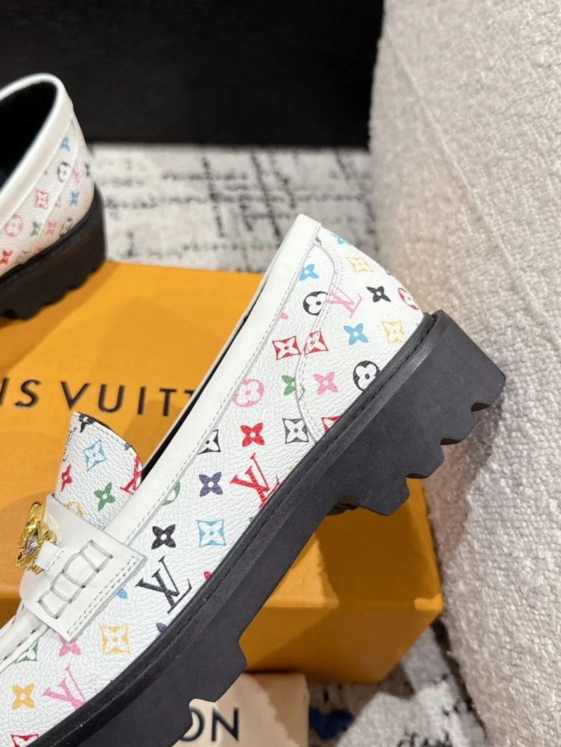 Louis Vuitton Low Shoes Breathable 32278