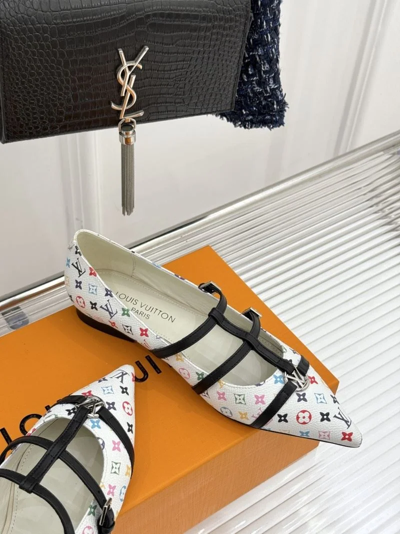 Louis Vuitton Low Shoes Thermal 32283