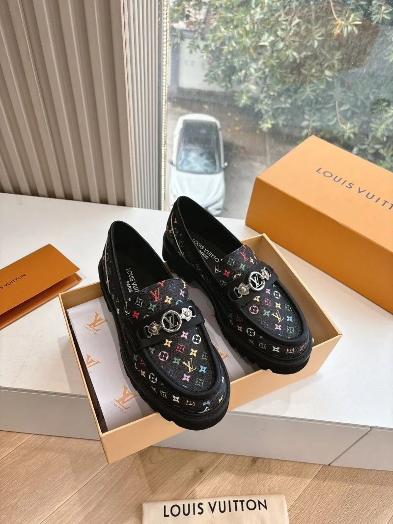 TopPick Louis Vuitton Low Shoes 31946