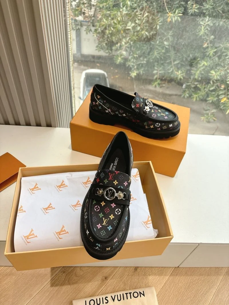 TopPick Louis Vuitton Low Shoes 31946