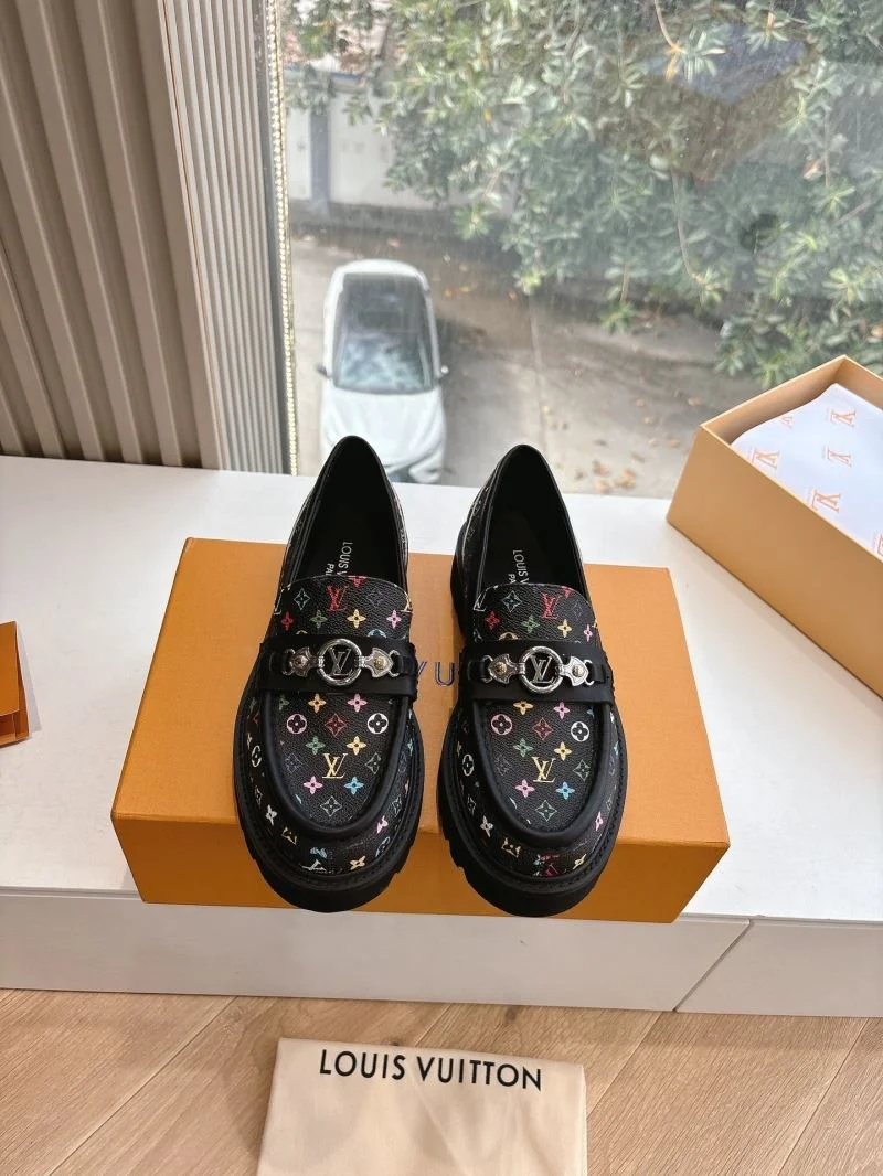 TopPick Louis Vuitton Low Shoes 31946