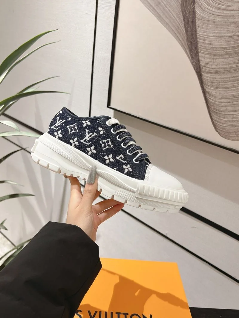 ZipUp Louis Vuitton Low Shoes 31960