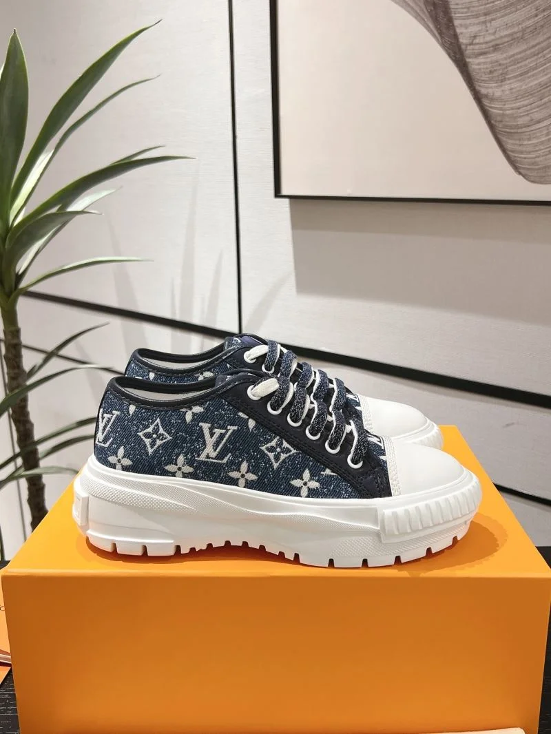 Louis Vuitton Low Shoes WellDesigned 31940