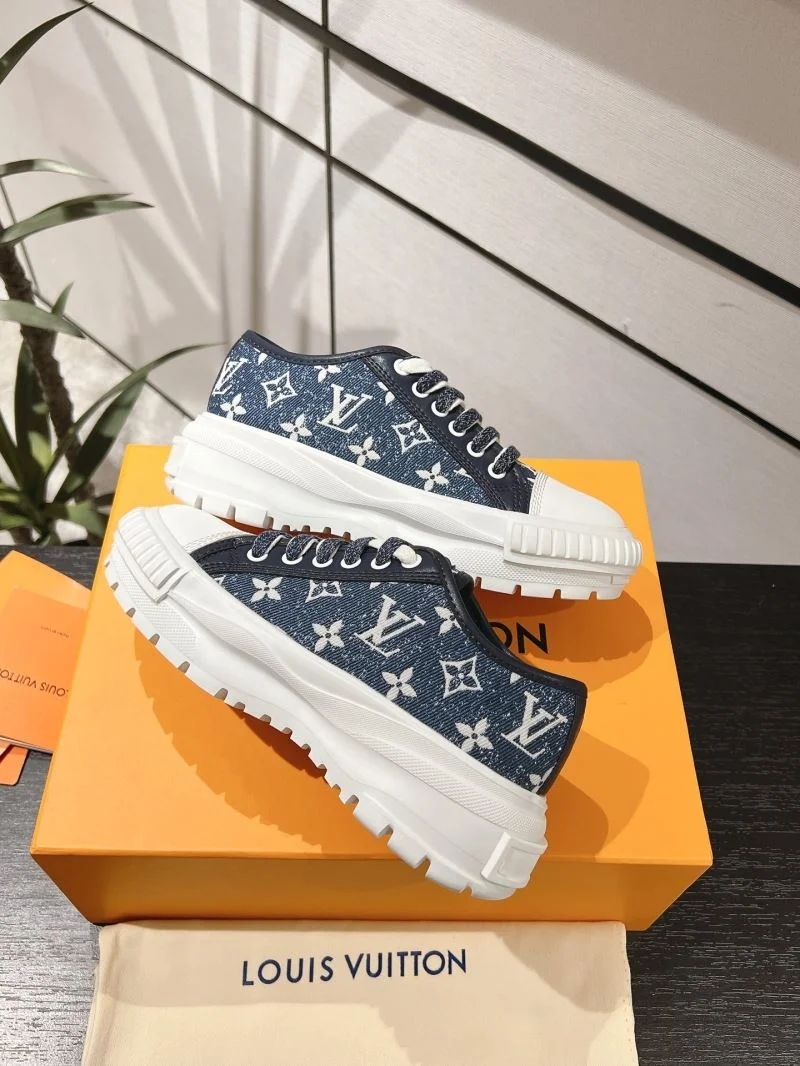 Louis Vuitton Low Shoes WellDesigned 31940