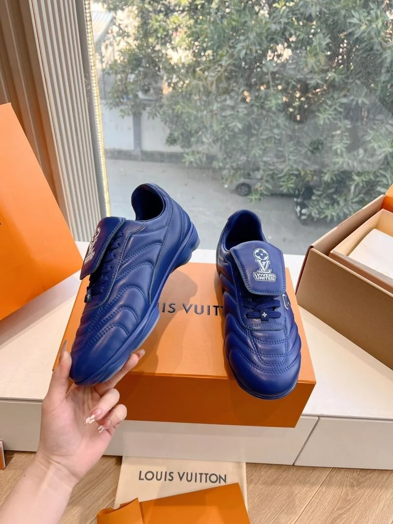 Louis Vuitton Low Shoes Bright 31932