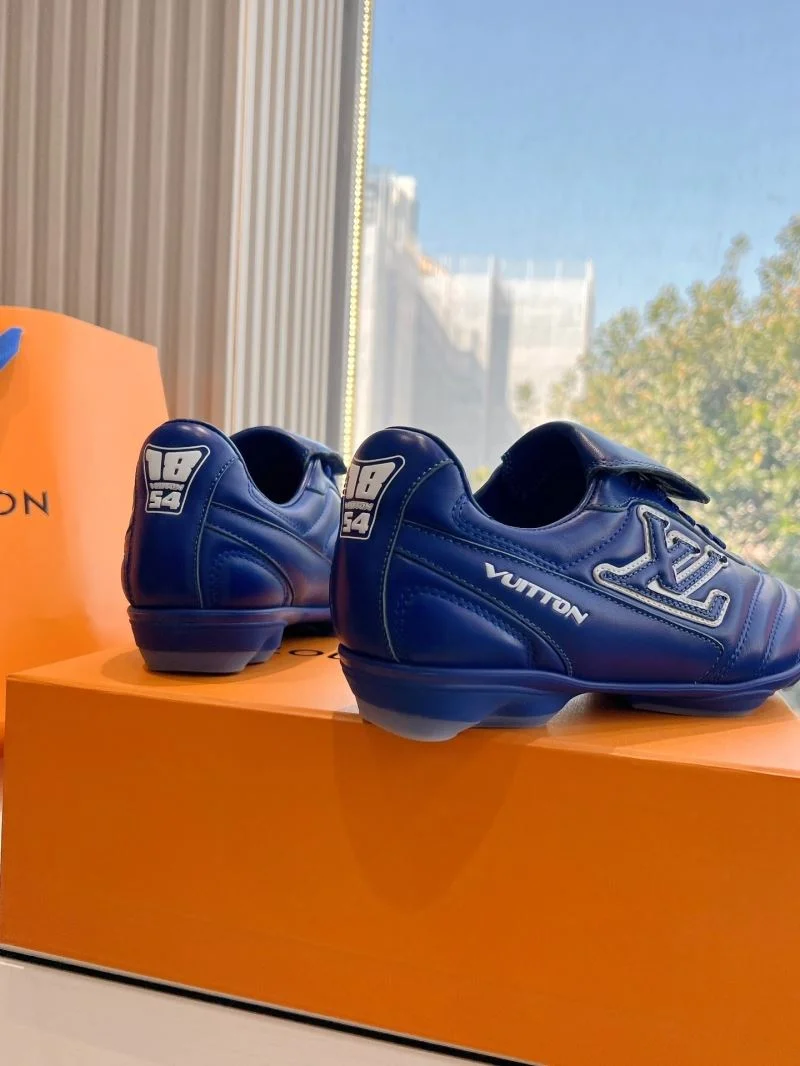 Louis Vuitton Low Shoes Bright 31932