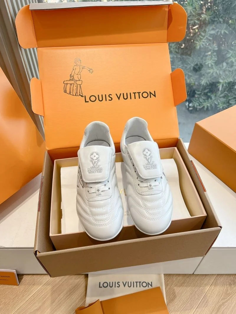 SportInspired Louis Vuitton Low Shoes 31933
