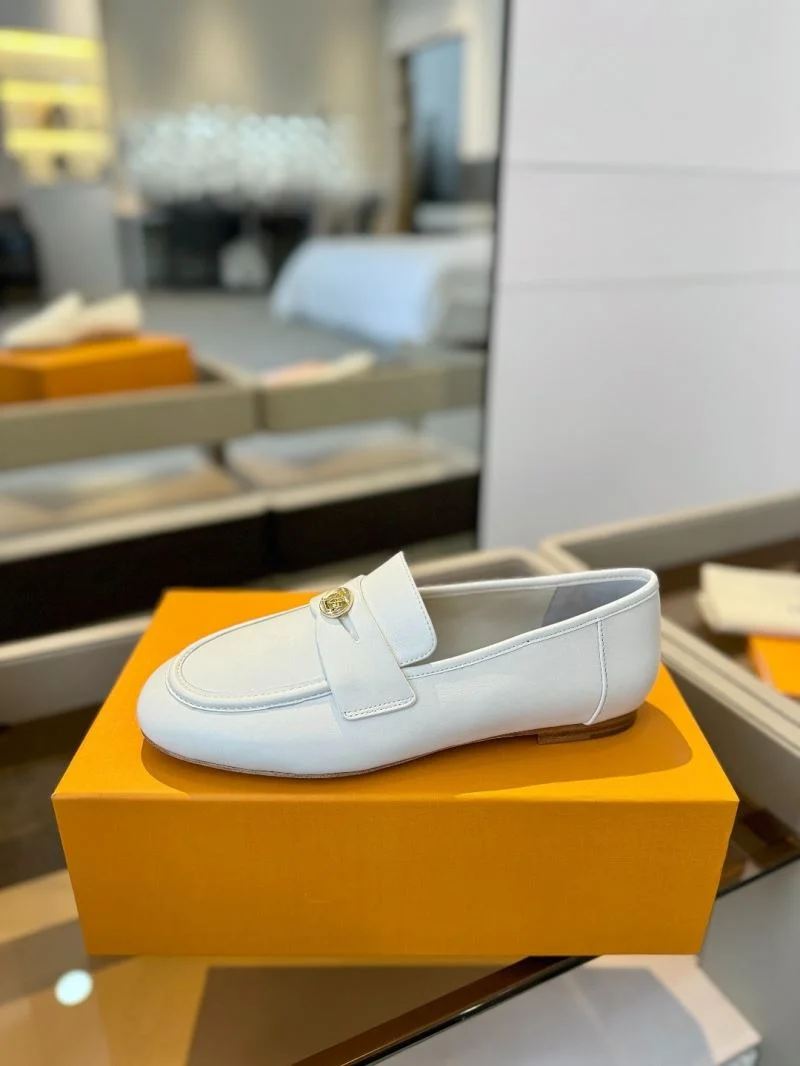 Louis Vuitton Low Shoes Classic 31941