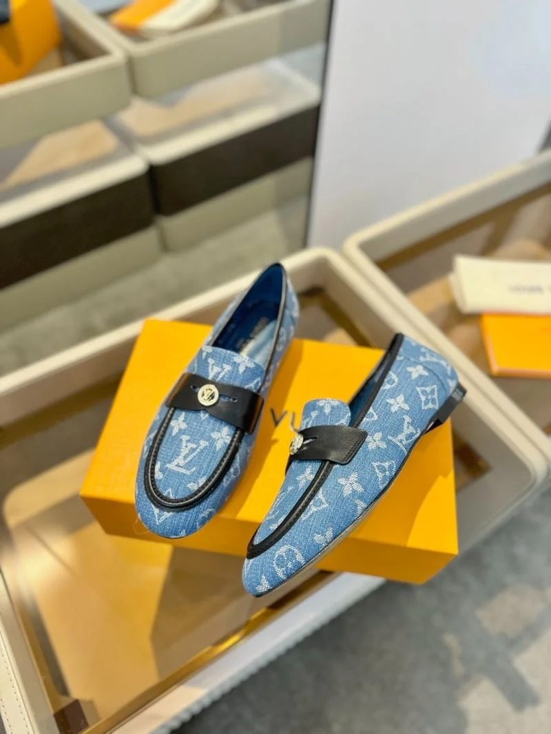 SoftTouch Louis Vuitton Low Shoes 31929