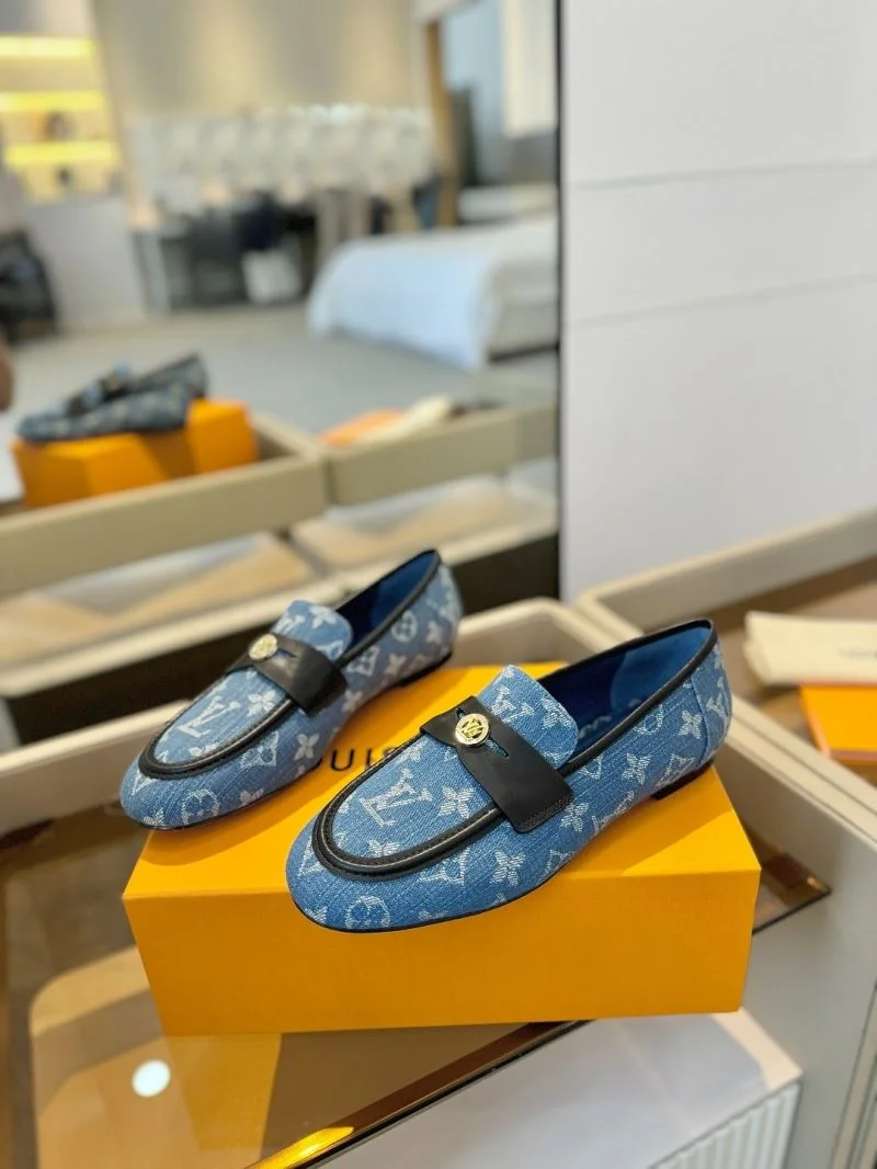 SoftTouch Louis Vuitton Low Shoes 31929
