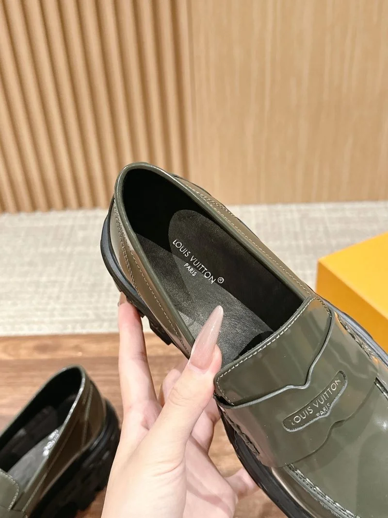 Louis Vuitton Low Shoes GoodFit 31934