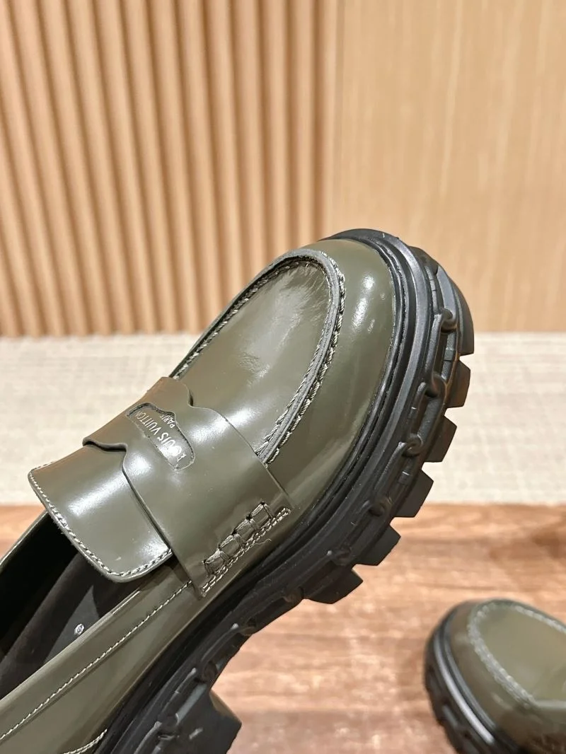 Louis Vuitton Low Shoes GoodFit 31934