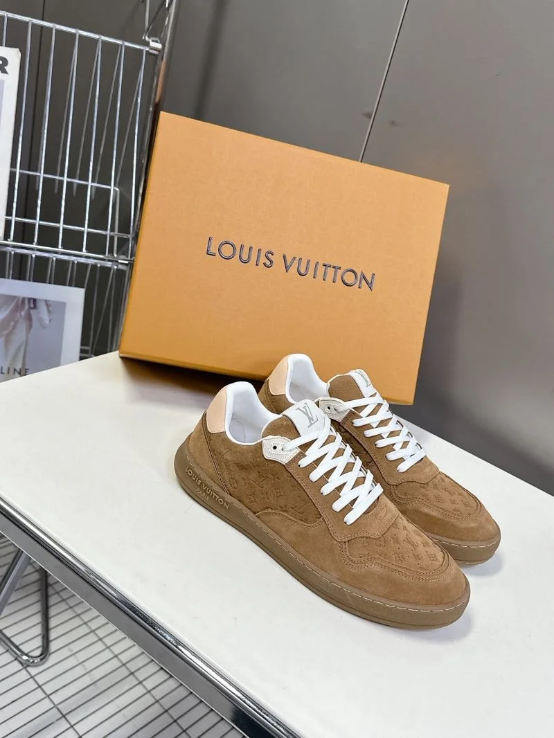 Louis Vuitton Low Shoes Unisex 31925
