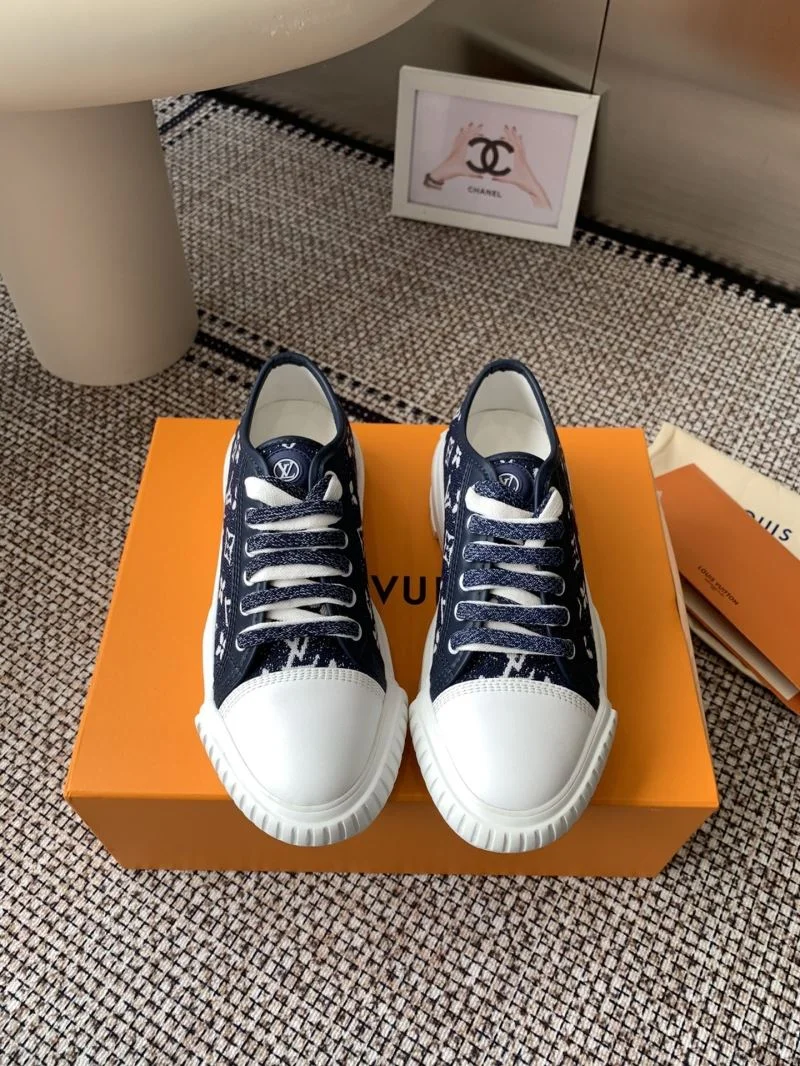 Cozy Louis Vuitton Low Shoes 31912