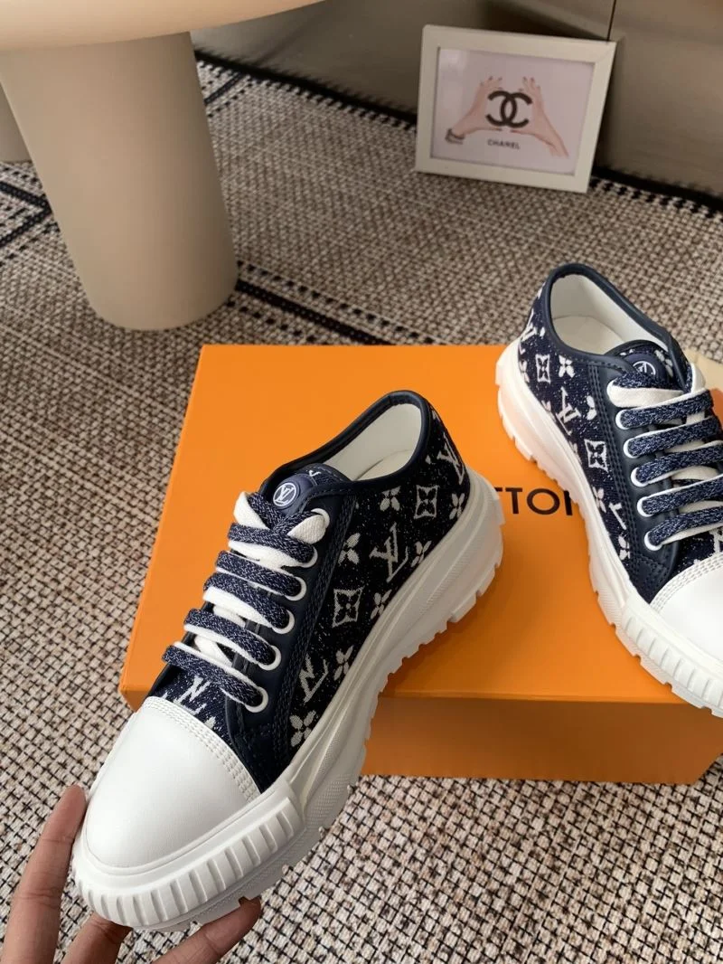 Cozy Louis Vuitton Low Shoes 31912