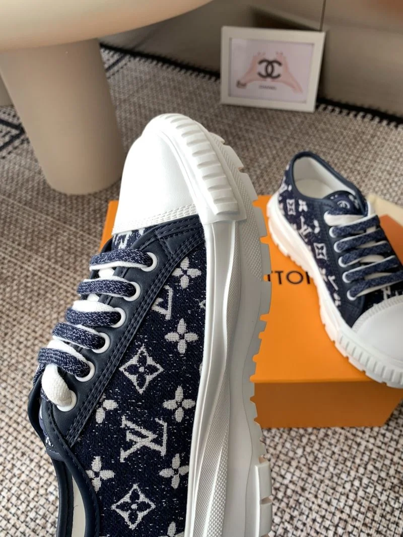 Cozy Louis Vuitton Low Shoes 31912