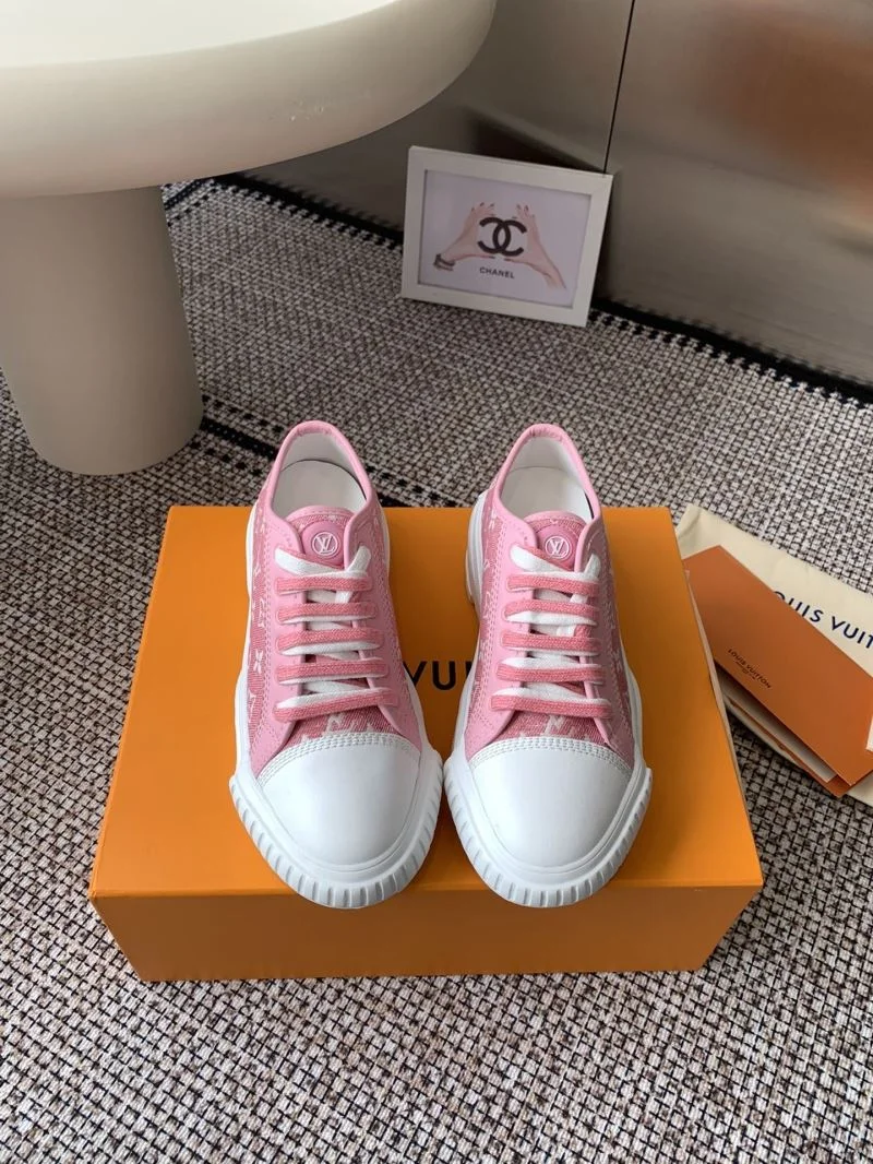 Trendy Louis Vuitton Low Shoes 31908