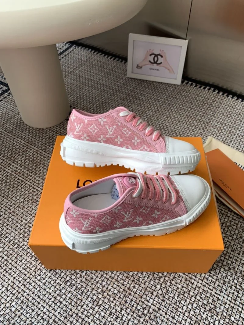 Trendy Louis Vuitton Low Shoes 31908