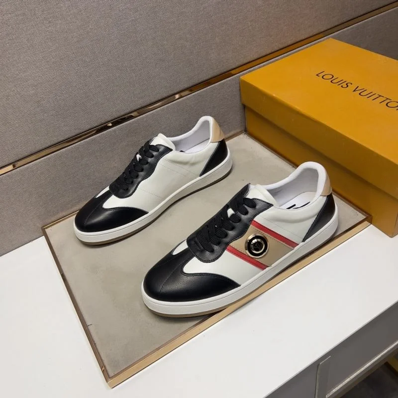 Effortless Louis Vuitton Low Shoes 32971