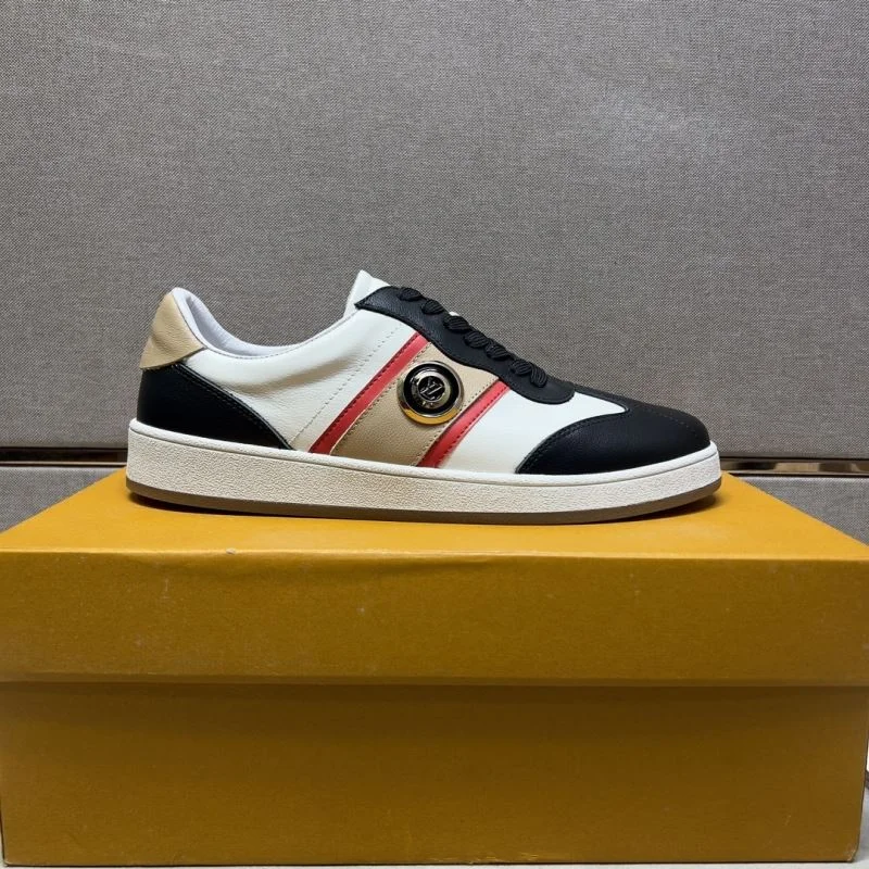 Effortless Louis Vuitton Low Shoes 32971