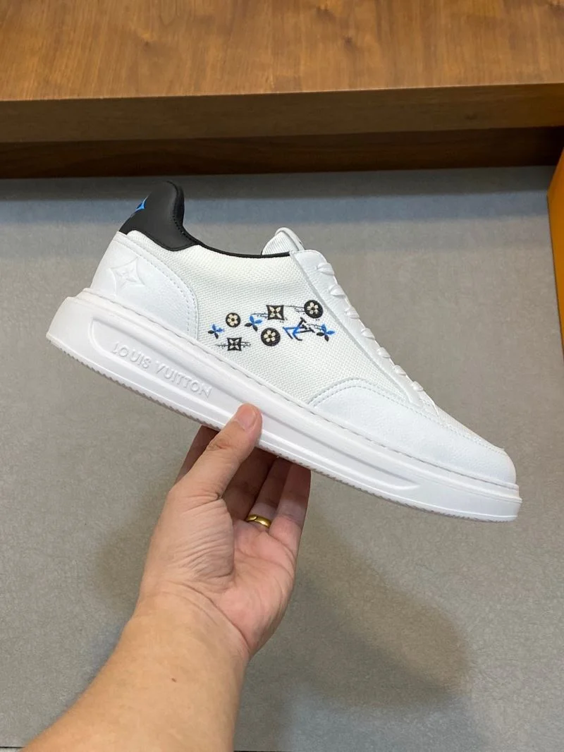 Attractive Louis Vuitton Low Shoes 32962