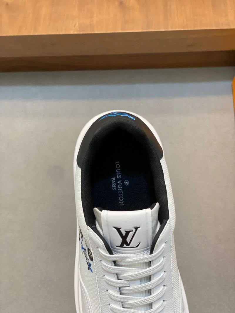 Attractive Louis Vuitton Low Shoes 32962