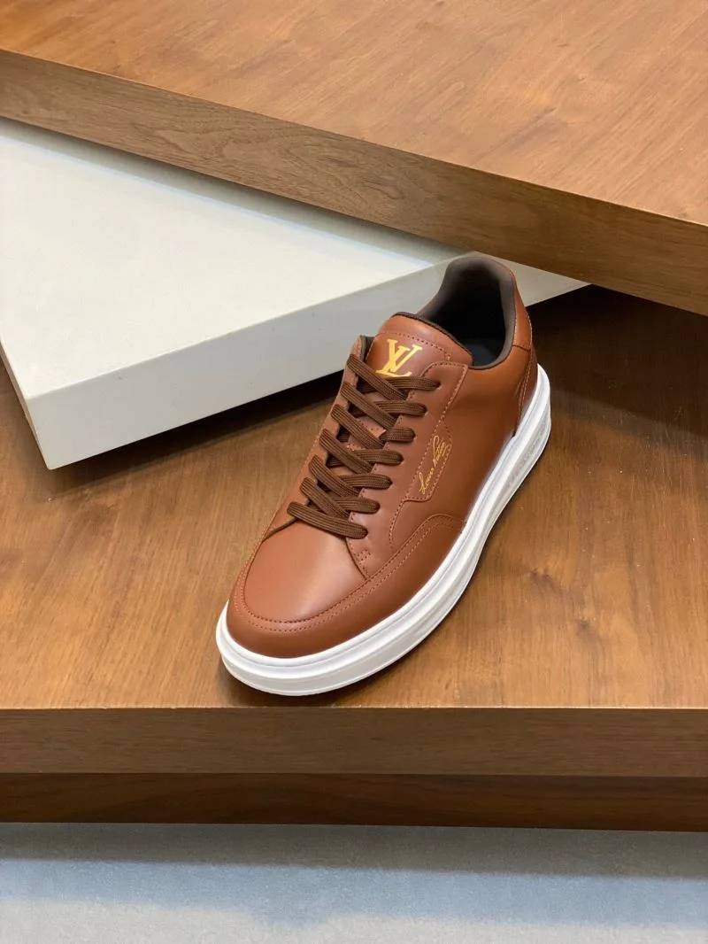 Vibrant Louis Vuitton Low Shoes 32966