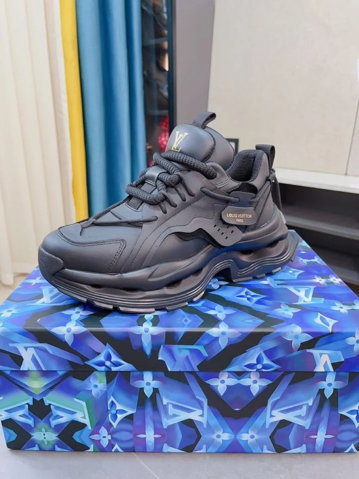 Affordable Louis Vuitton Low Shoes 32948
