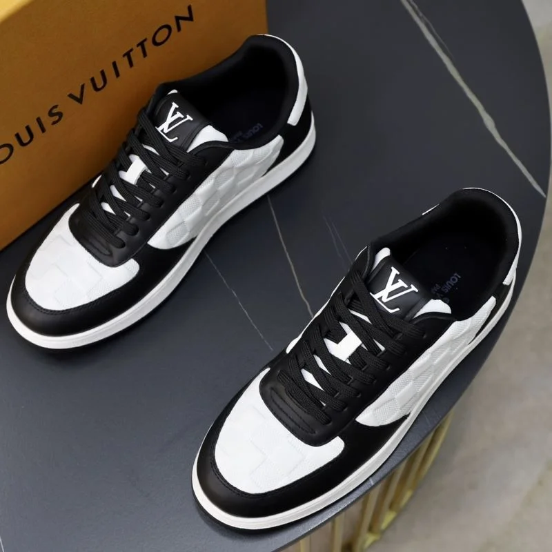 Resilient Louis Vuitton Low Shoes 32944