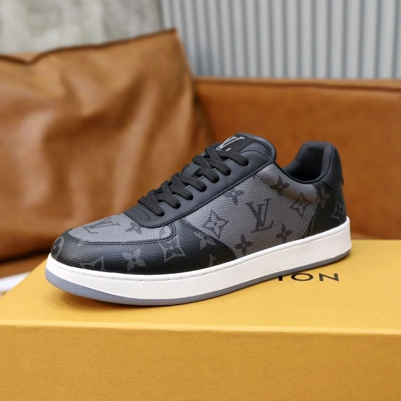 Louis Vuitton Low Shoes TravelReady 32947