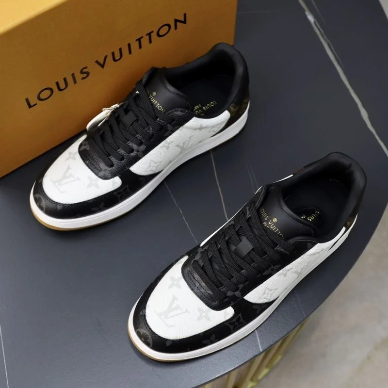 Sustainable Louis Vuitton Low Shoes 32946