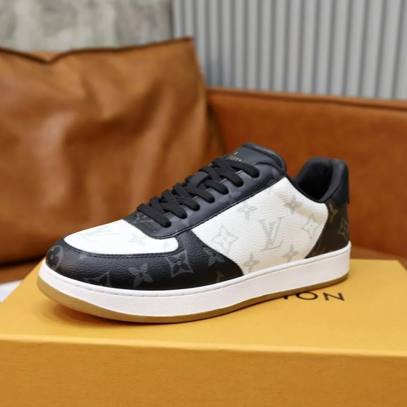 Sustainable Louis Vuitton Low Shoes 32946