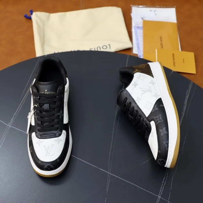Sustainable Louis Vuitton Low Shoes 32946