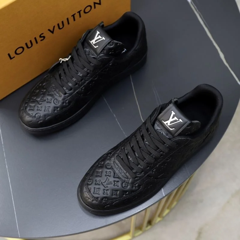 Colorful Louis Vuitton Low Shoes 32943
