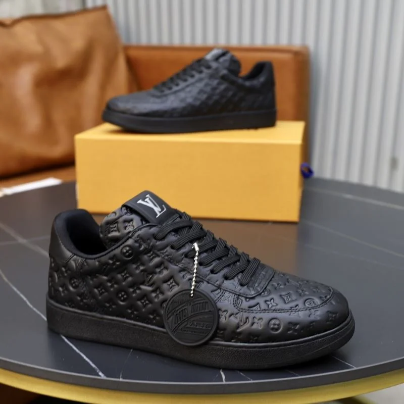 Colorful Louis Vuitton Low Shoes 32943