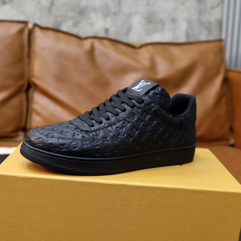 Colorful Louis Vuitton Low Shoes 32943