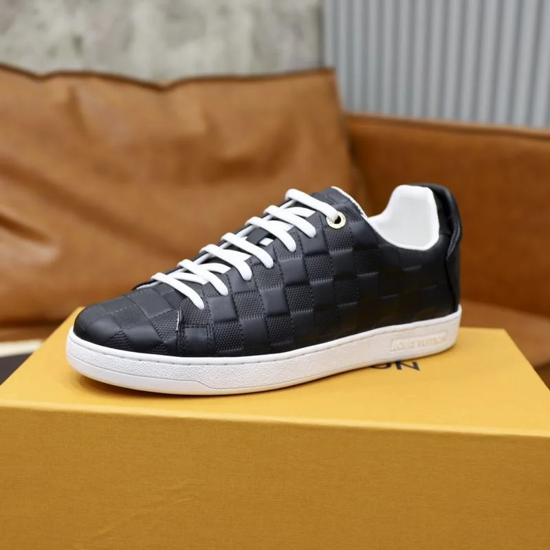 Louis Vuitton Low Shoes MultiPurpose 32927
