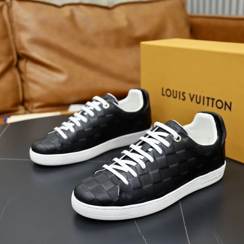 Louis Vuitton Low Shoes MultiPurpose 32927