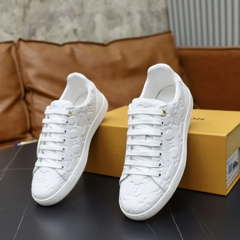 TimelessDesign Louis Vuitton Low Shoes 32919