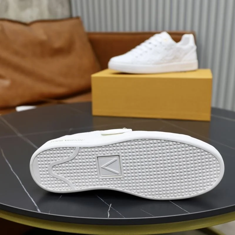 TimelessDesign Louis Vuitton Low Shoes 32919