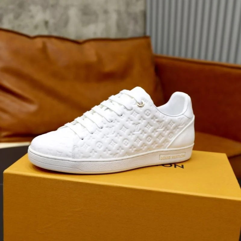 Louis Vuitton Low Shoes NewStyle 32918