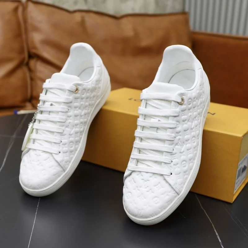 Louis Vuitton Low Shoes NewStyle 32918