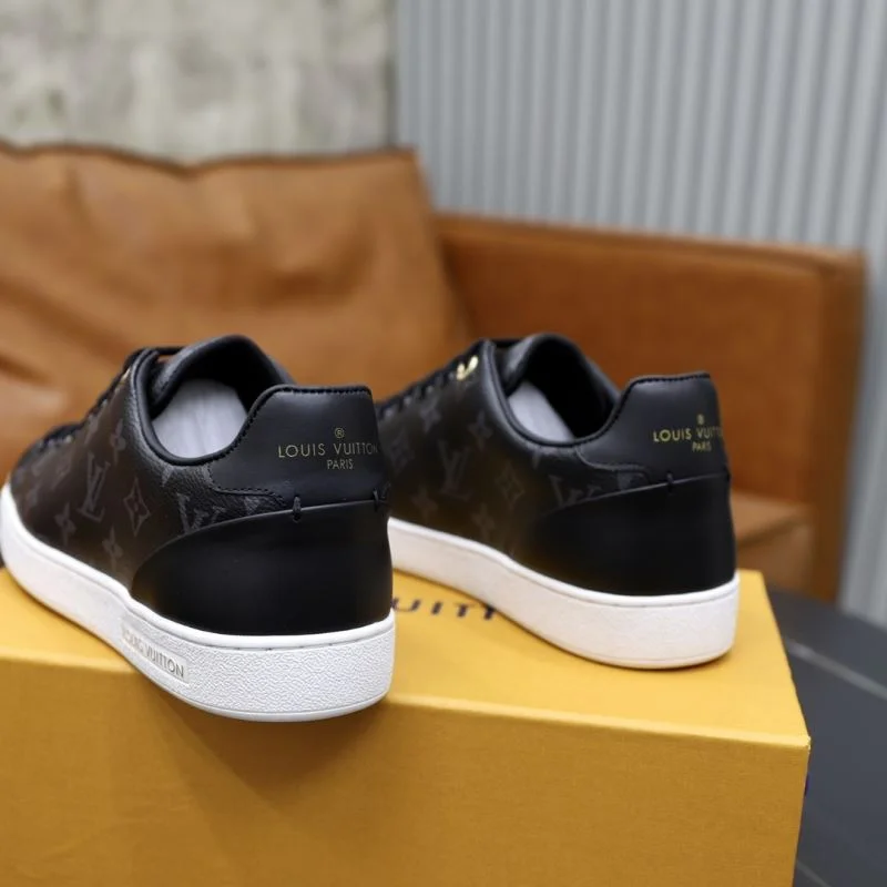 Louis Vuitton Low Shoes OdorResistant 32933